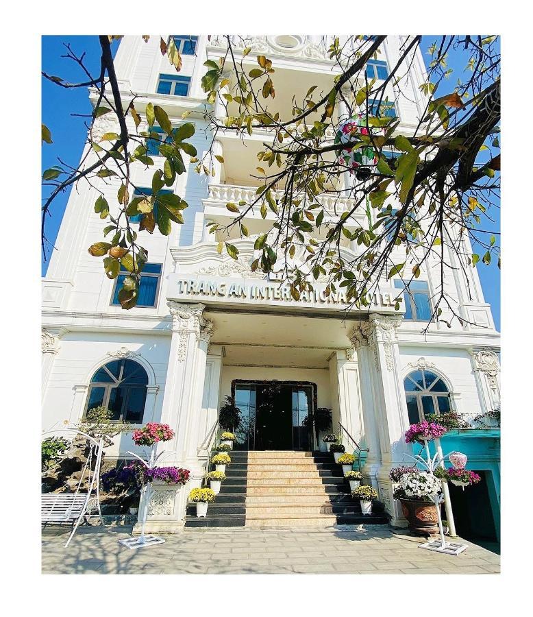 Trang An International Hotel Ninh Binh Bagian luar foto