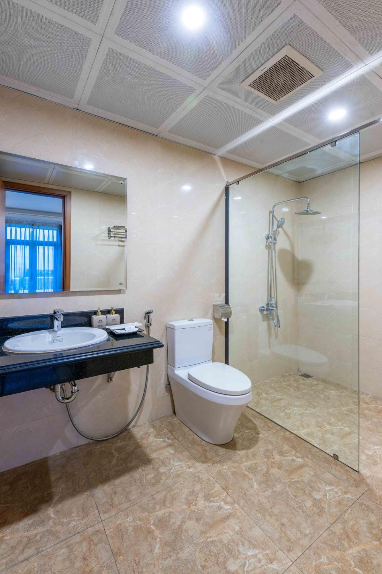 Trang An International Hotel Ninh Binh Bagian luar foto